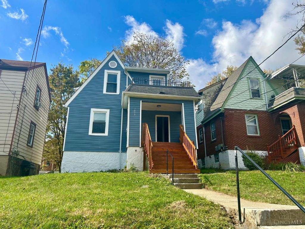 1613 Wyoming Avenue, Cincinnati, OH 45205