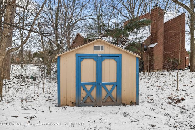 6923 Soapstone Drive, Lansing, MI 48917