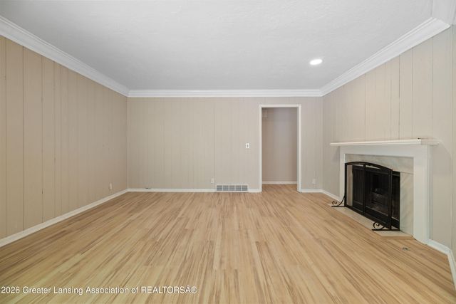 6923 Soapstone Drive, Lansing, MI 48917