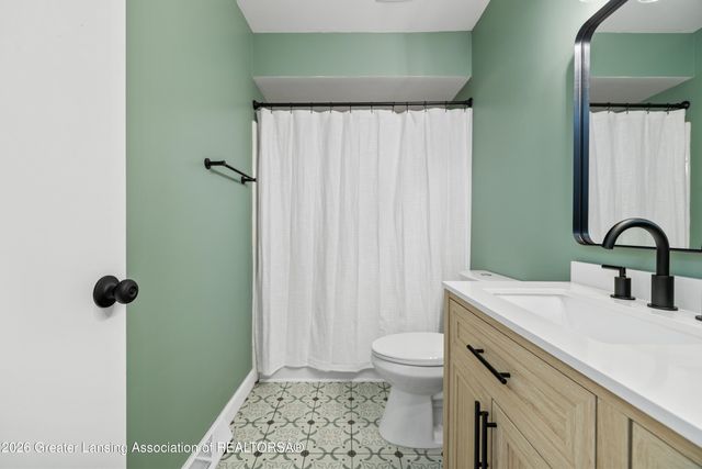 6923 Soapstone Drive, Lansing, MI 48917