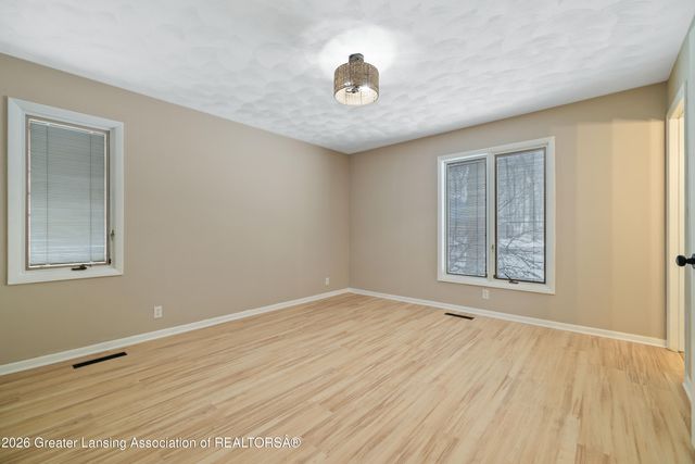 6923 Soapstone Drive, Lansing, MI 48917