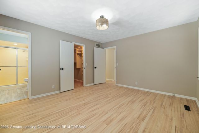 6923 Soapstone Drive, Lansing, MI 48917