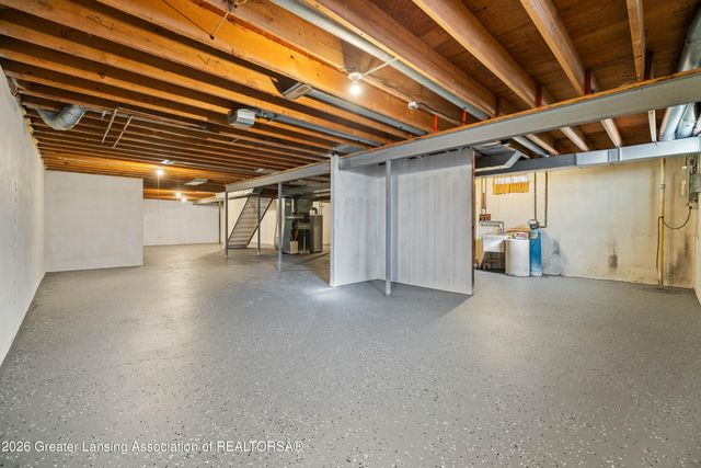 6923 Soapstone Drive, Lansing, MI 48917