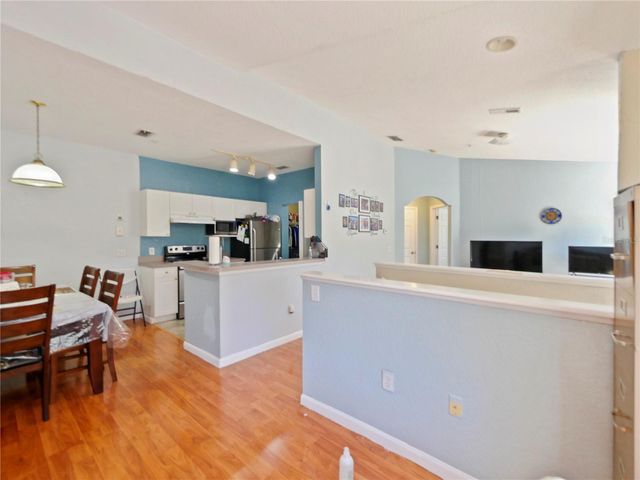 841 GRAND REGENCY POINT 205, Altamonte Springs, FL 32714