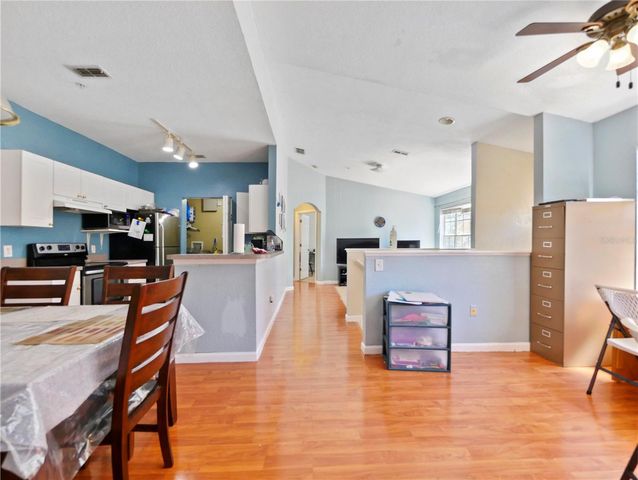 841 GRAND REGENCY POINT 205, Altamonte Springs, FL 32714