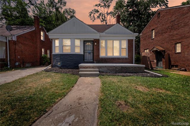 18243 Freeland Street, Detroit, MI 48235