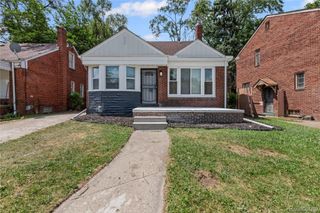 18243 Freeland Street, Detroit, MI 48235