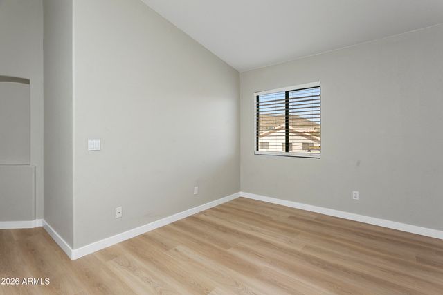 2134 E DALEY Lane, Phoenix, AZ 85024