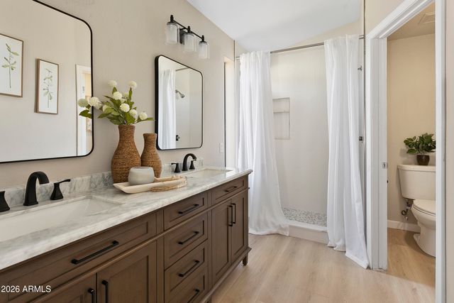 2134 E DALEY Lane, Phoenix, AZ 85024