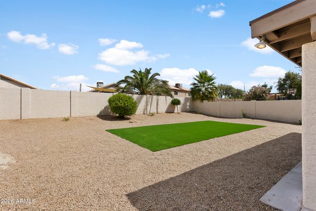 2134 E DALEY Lane, Phoenix, AZ 85024