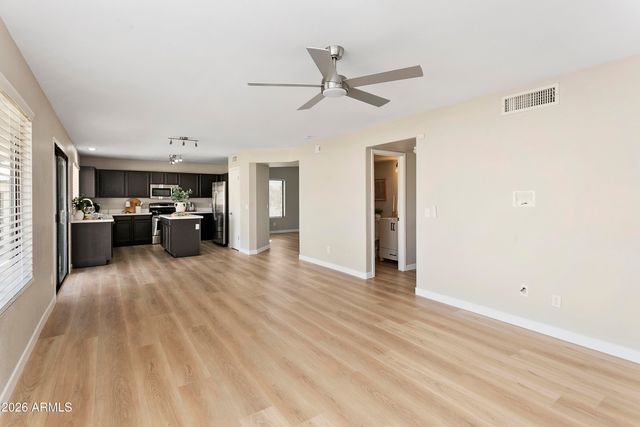 2134 E DALEY Lane, Phoenix, AZ 85024