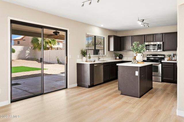 2134 E DALEY Lane, Phoenix, AZ 85024