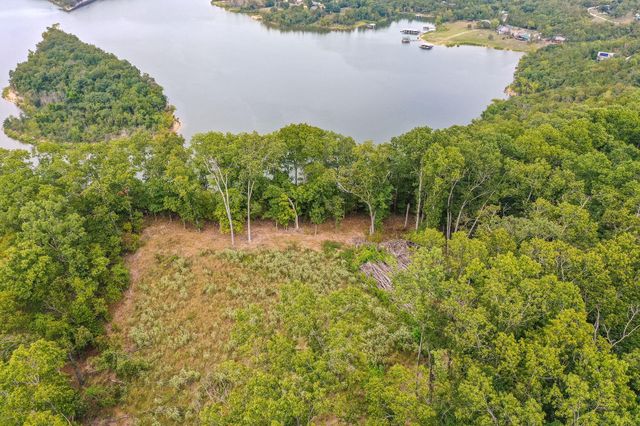 450 Longbend Road, Galena, MO 65656