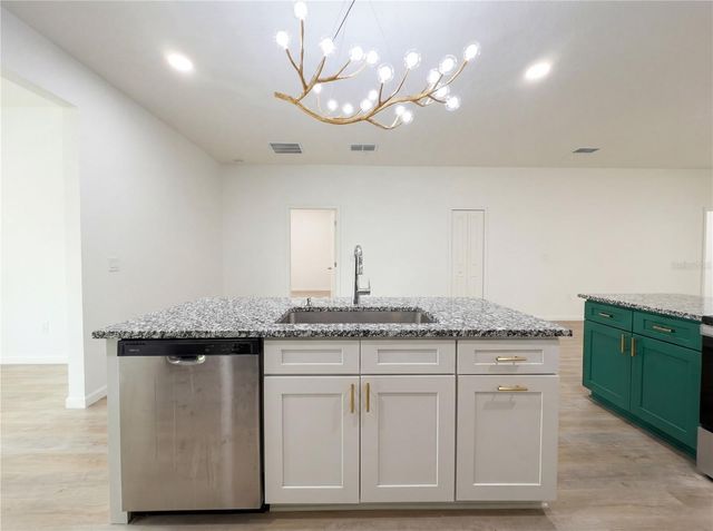 1254 DUNBAR STREET, Altamonte Springs, FL 32701