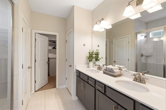 633 Castle Rd, Mount Juliet, TN 37122