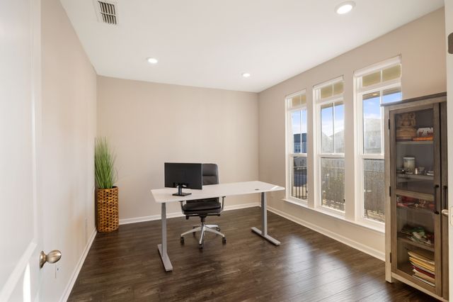 633 Castle Rd, Mount Juliet, TN 37122