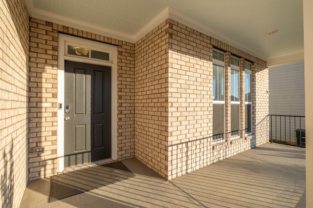 633 Castle Rd, Mount Juliet, TN 37122