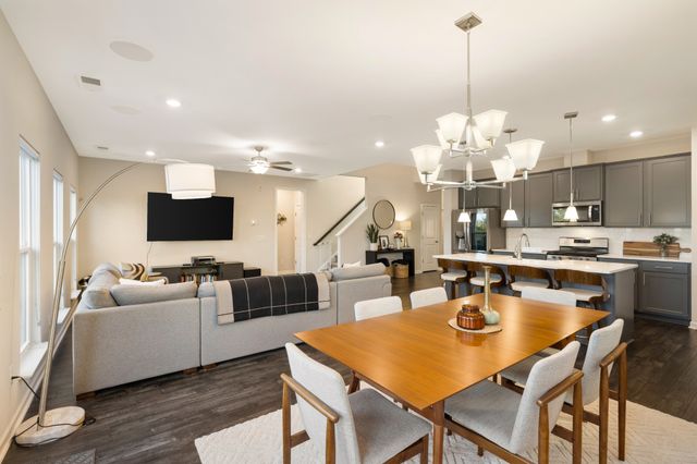 633 Castle Rd, Mount Juliet, TN 37122