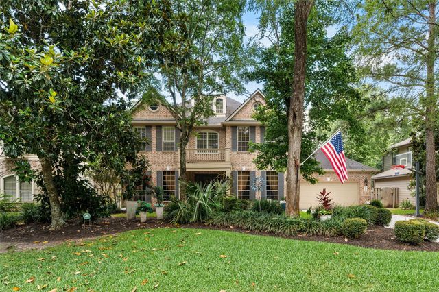 131 E Beckonvale Circle, The Woodlands, TX 77382