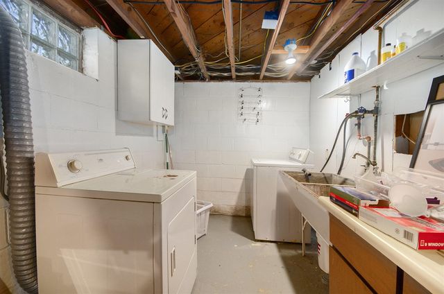 127 Madelon Street, Belleville, MI 48111