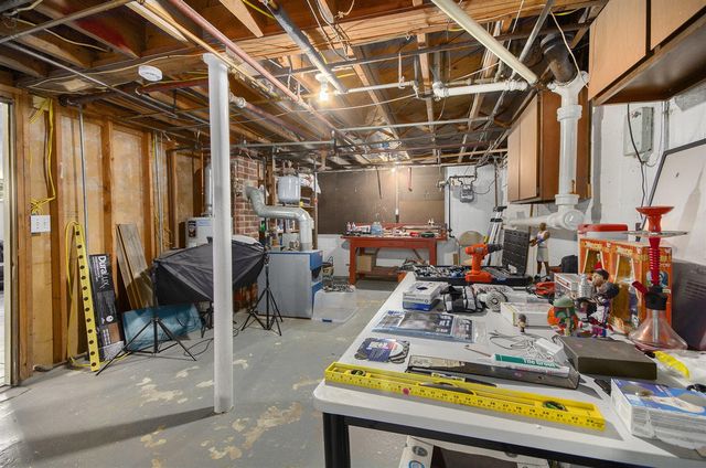 127 Madelon Street, Belleville, MI 48111