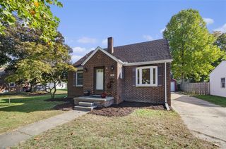 127 Madelon Street, Belleville, MI 48111