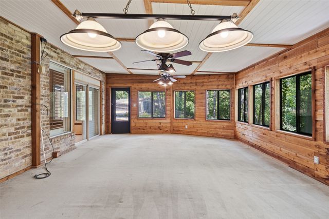 1807 Mossy Oak Street, Arlington, TX 76012