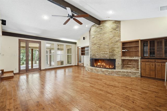 1807 Mossy Oak Street, Arlington, TX 76012