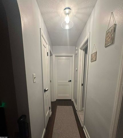 23451 Seneca Street, Oak Park, MI 48237