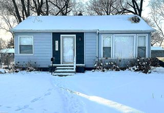 23451 Seneca Street, Oak Park, MI 48237