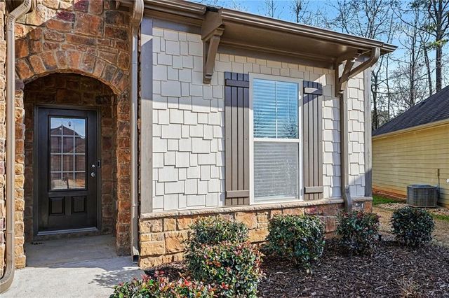 256 High Court Way, Locust Grove, GA 30248