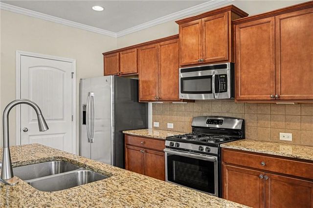 256 High Court Way, Locust Grove, GA 30248