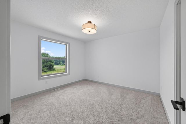 15243 Alamo Street NE, Ham Lake, MN 55304