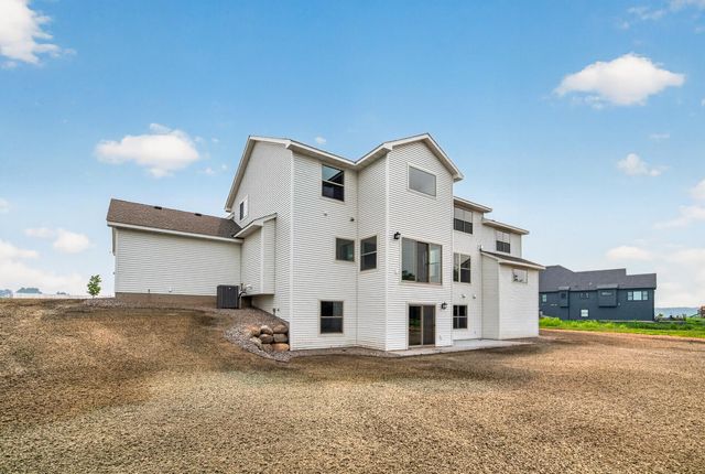 15243 Alamo Street NE, Ham Lake, MN 55304