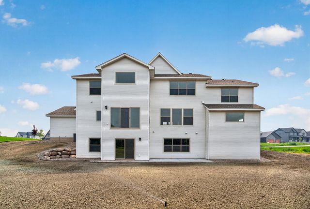 15243 Alamo Street NE, Ham Lake, MN 55304