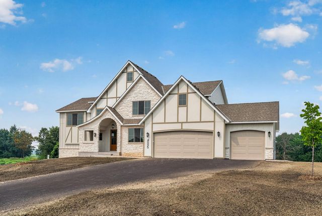 15243 Alamo Street NE, Ham Lake, MN 55304