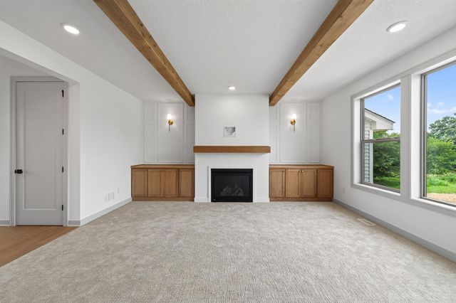 15243 Alamo Street NE, Ham Lake, MN 55304