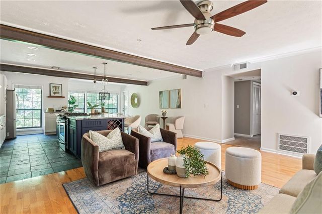 2606 Vinings Central Drive SE, Atlanta, GA 30339