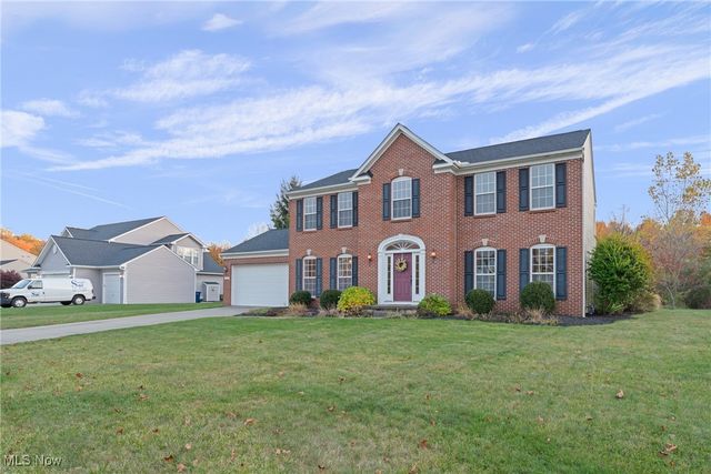 43 Fox Ridge Way, Tallmadge, OH 44278