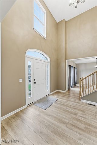 43 Fox Ridge Way, Tallmadge, OH 44278