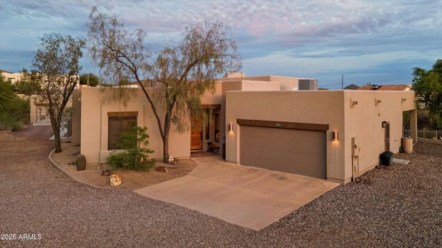 205 W QUARTZ ROCK Road, Phoenix, AZ 85085
