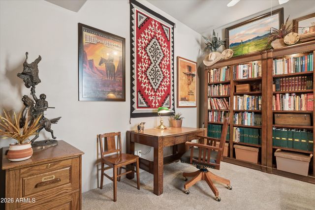 205 W QUARTZ ROCK Road, Phoenix, AZ 85085