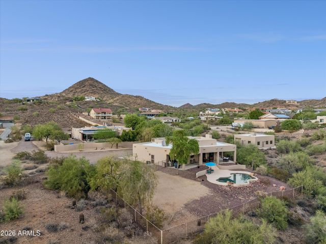 205 W QUARTZ ROCK Road, Phoenix, AZ 85085