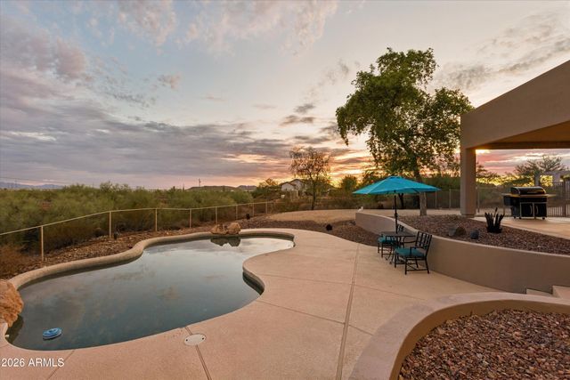 205 W QUARTZ ROCK Road, Phoenix, AZ 85085