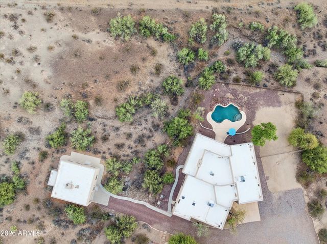 205 W QUARTZ ROCK Road, Phoenix, AZ 85085