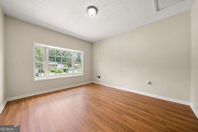 3405 Leisure Lane, Atlanta, GA 30349
