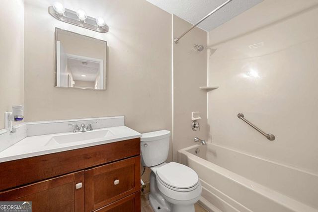 3405 Leisure Lane, Atlanta, GA 30349