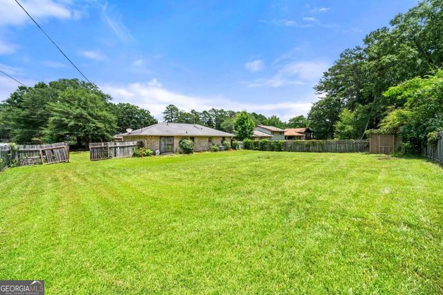 3405 Leisure Lane, Atlanta, GA 30349