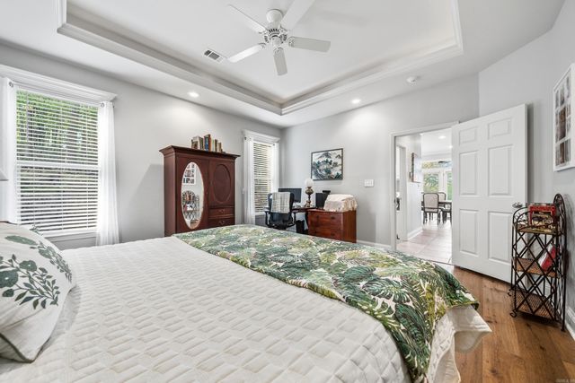 121 Burchwood bay Cove, Hot Springs, AR 71913