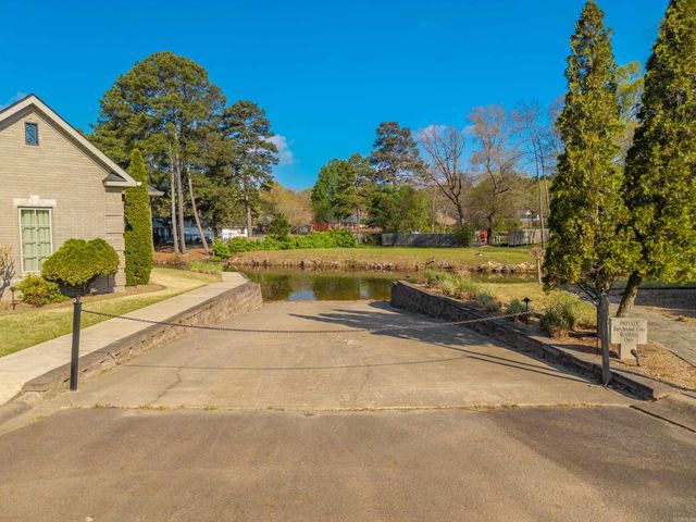 121 Burchwood bay Cove, Hot Springs, AR 71913